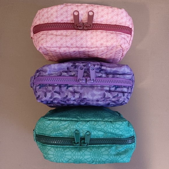 Demon Slayer cosmetic bags (set of 3) - Picture 4 of 17